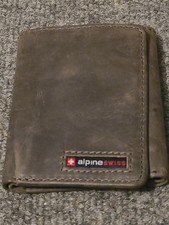 Alpine Swiss Men's Trifold Wallet RFID Wallet