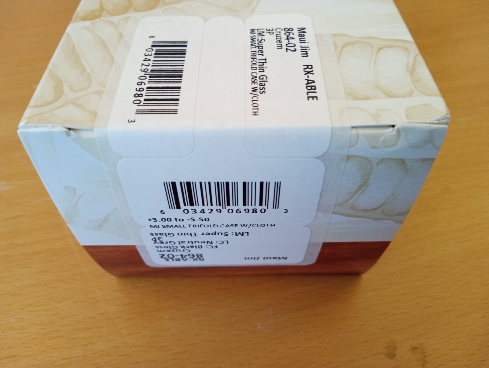 Maui Jim Cruzem (unopened box) 864-02 57mm Black Gloss Polarized Sunglasses