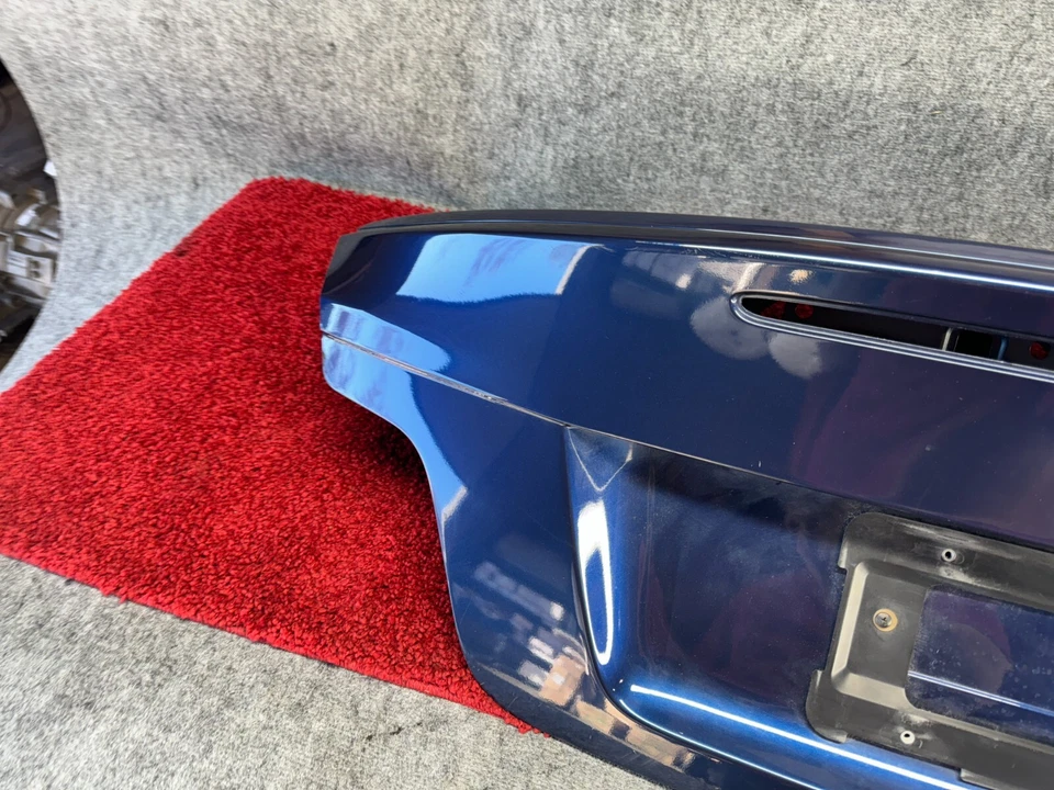 Tapa maletero trasero BMW 08-13 E82 carcasa azul marino profundo metálico A76 con alerón OEM 89k Foto 4 de 4