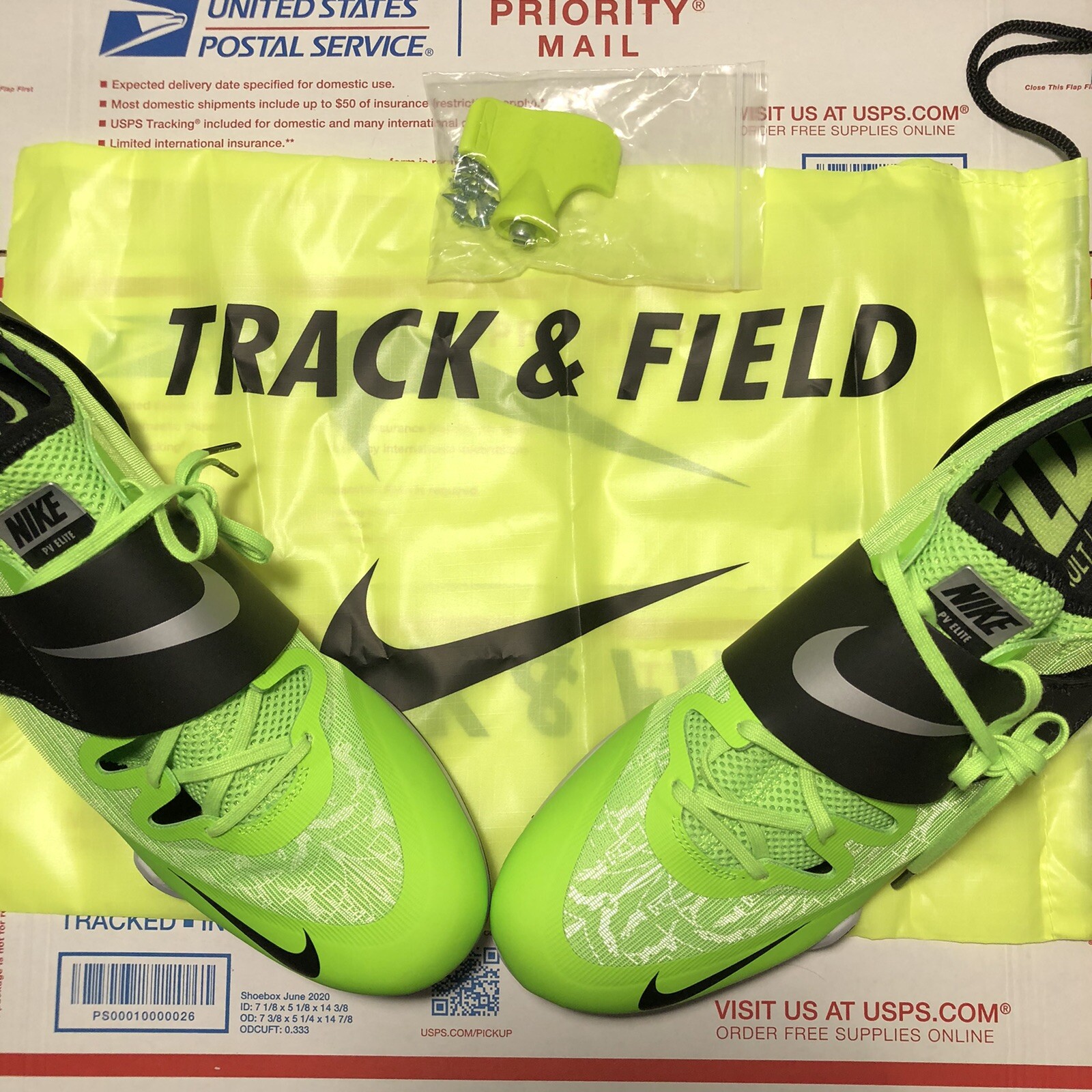 nike zoom pole vault elite