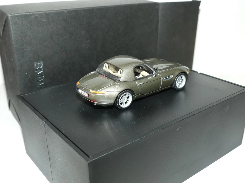 BMW Z8 HARDTOP 2000 Gris Foncé MINICHAMPS 1:43 - Photo 3/3