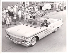 8x10  Photo Parade Boat Hardware Store Richton Park IL Park Forest IL 1958