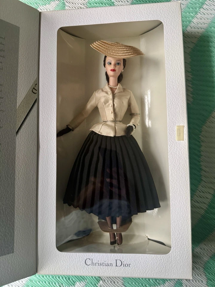 Mattel Christian Dior Paris Barbie Doll 16013 Special Edition NRFB - Image 2 of 4