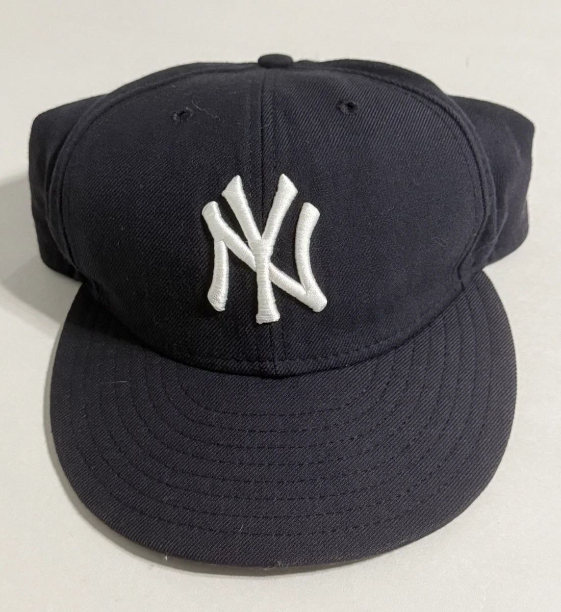 New Era New York Yankees 7 3/8 Size MLB Fan Apparel & Souvenirs