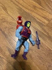 Masters of the Universe Origins Deluxe Dragon Blaster Skeletor Action Figure