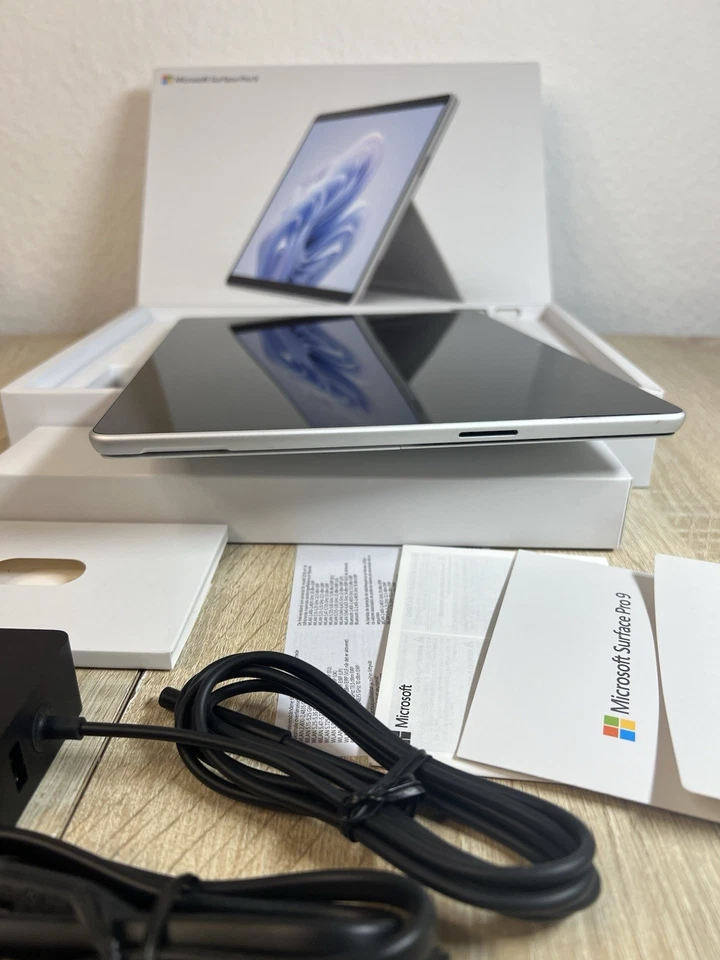 💥Microsoft Surface Pro 9 Intel Core i7-16GB-512GB. Wie Neu💥50€ Rabatt Garantie - Bild 3 von 4