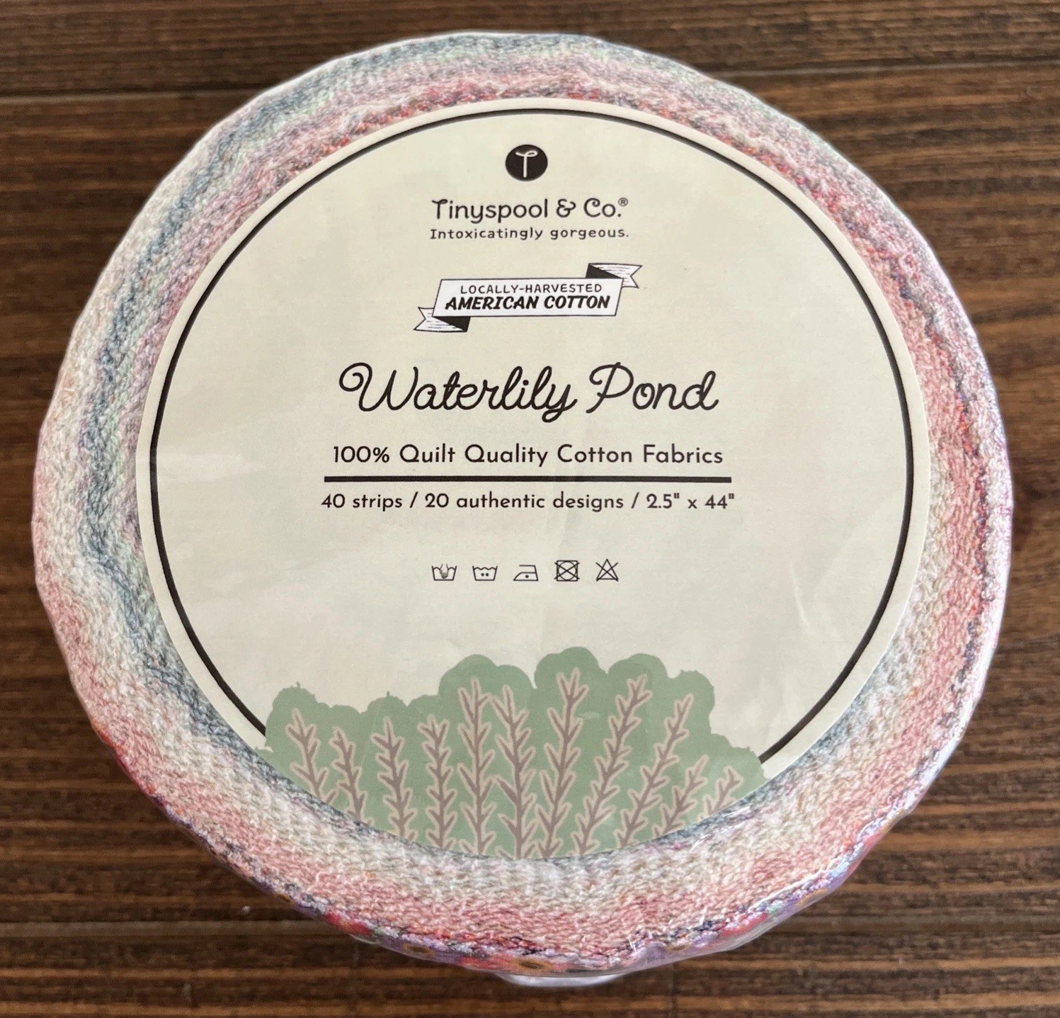 Tinyspool & Co Jelly Roll Quilting Fabric Waterlily Pond Floral 40 Precut Strips - second product detail image