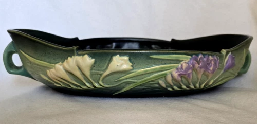 Large Roseville Freesia Pattern Console Bowl 469 Matte Green Crisp Mold