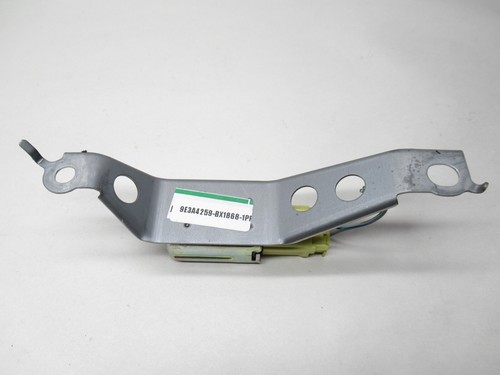 02 - 06 Lexus ES300 Sensor 89833-33050 OEM - Picture 4 of 7