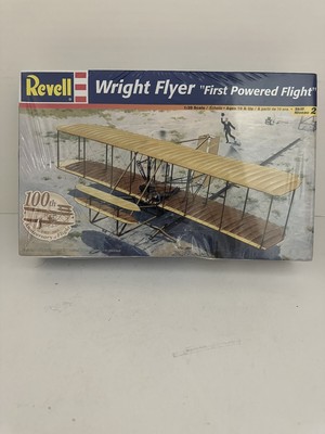 REVELL WRIGHT FLYER 100TH ANNIVERSARY AIRPLANE MODEL 1:39 SCALE SKILL 2 (NIB)