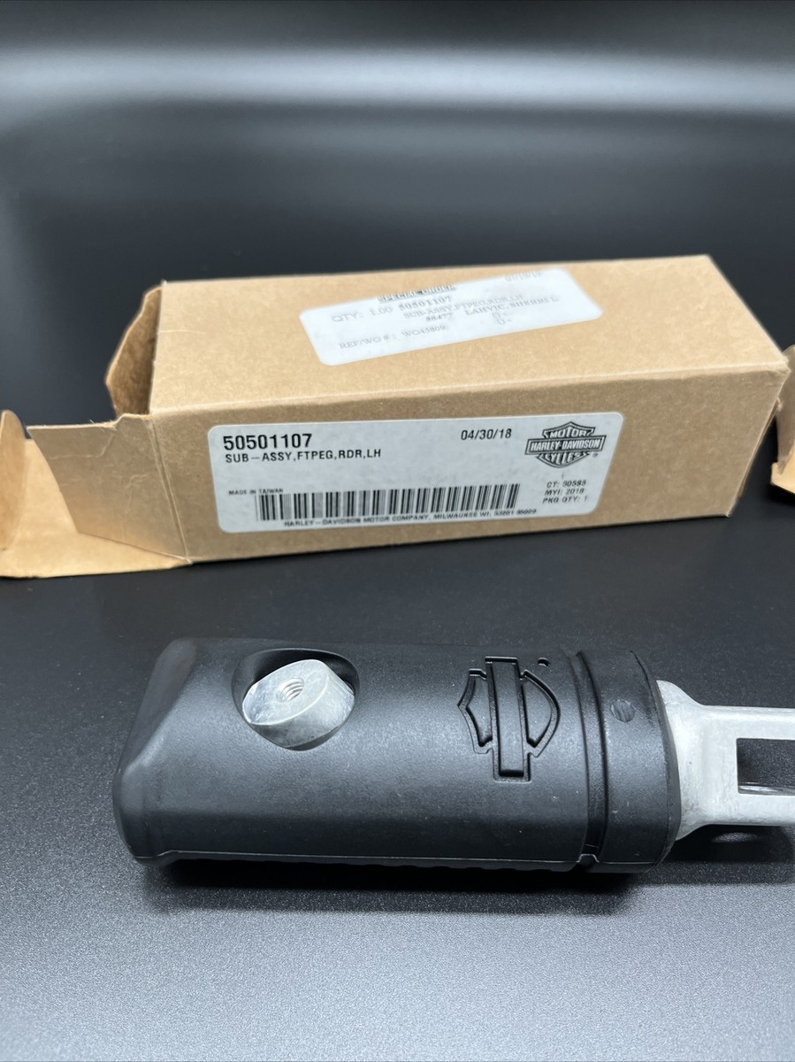 TA@4.89 Genuine Harley-Davidson Rider FOOTREST FOOTPEG SET