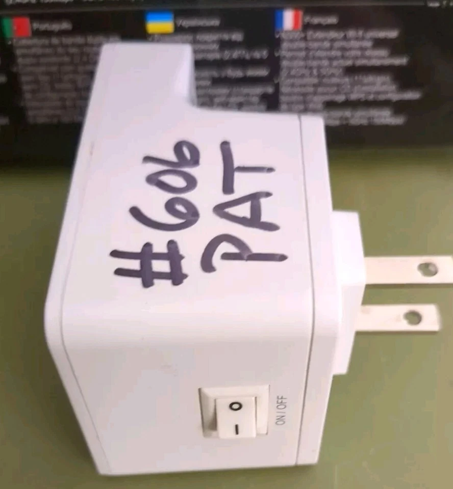 Edimax Dual Band 2.4Ghz 5Ghz Wireless Extender Plug  N300 EW-7238RPD - UNTESTED - Image 2 of 4