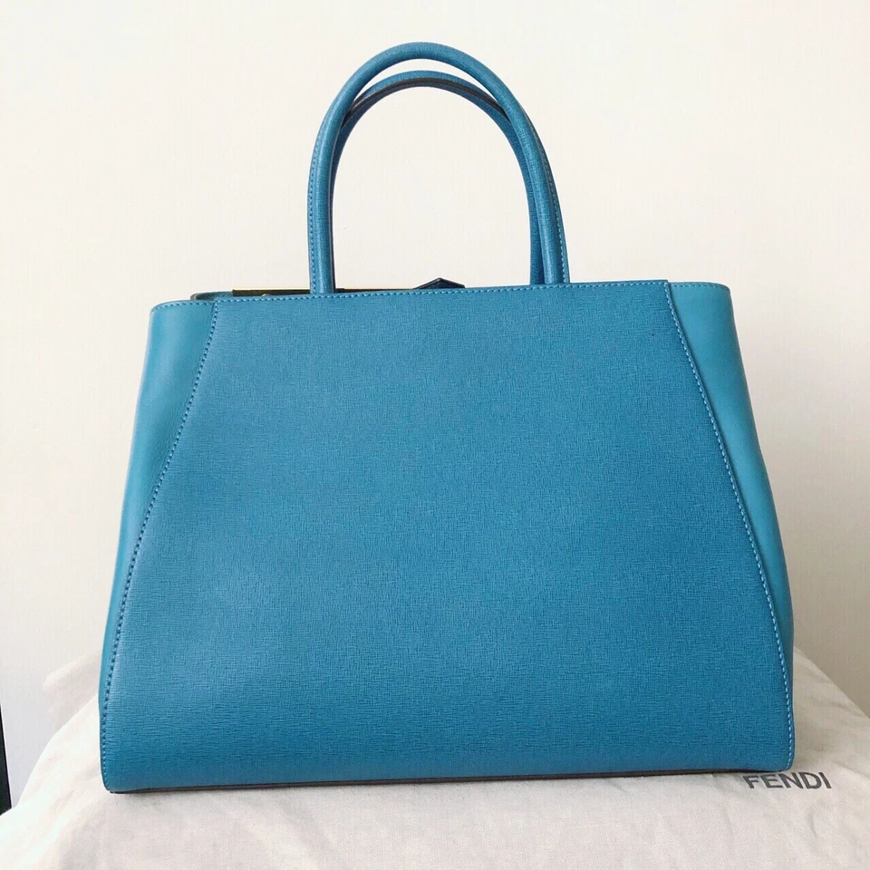 100% Genuine Classic Turquoise Fendi 2Jours Medium Leather Shopper/Tote. - Image 2 of 4
