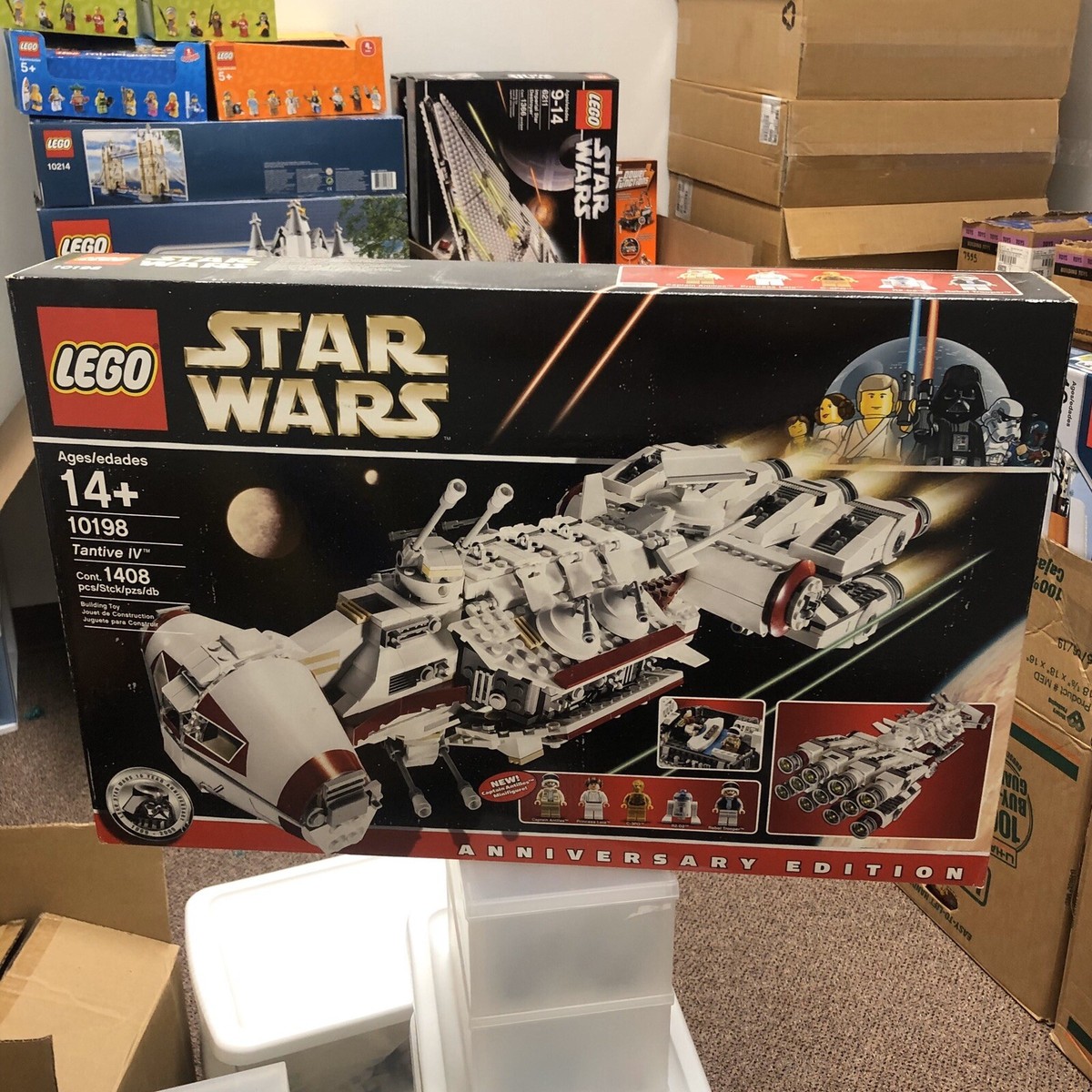 LEGO Star Wars Tantive IV Rebel Blockade Runner 10198 Anniversary