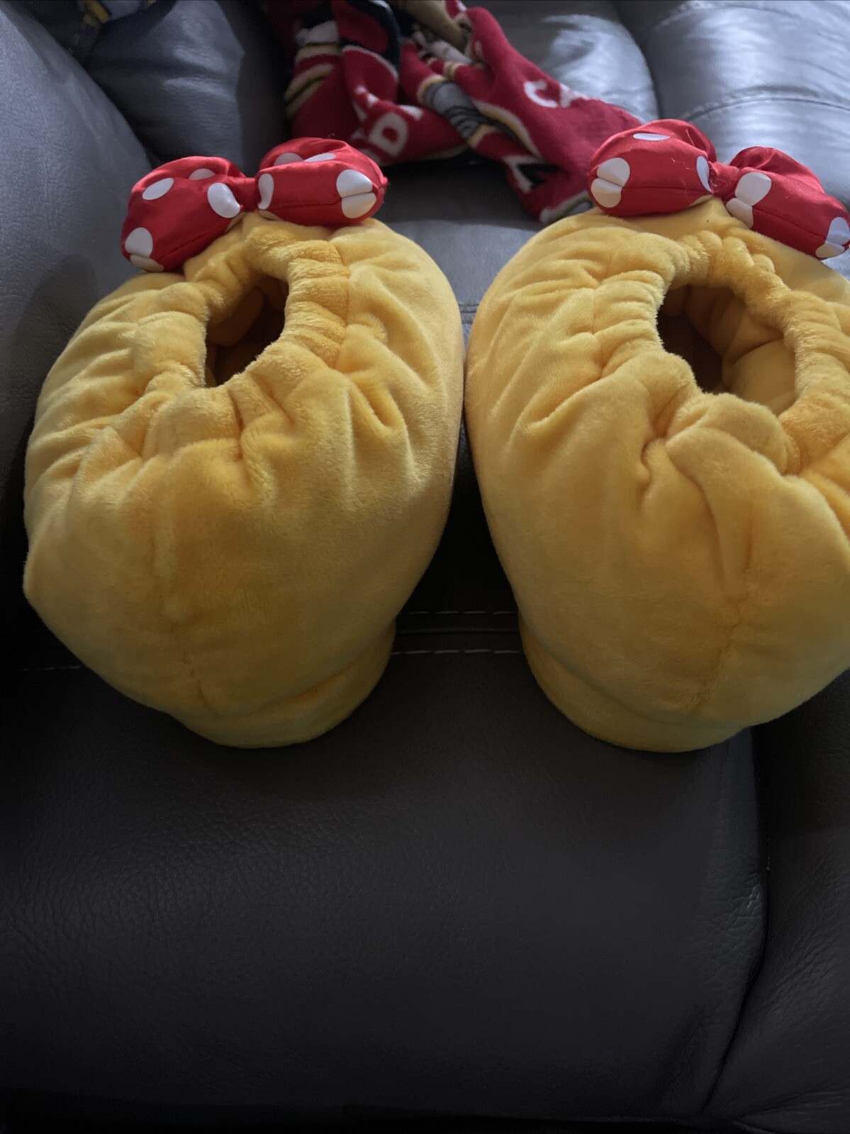 PANTOFOLA D’ORO Disney Parks Minnie Mo giallo peluche pantofole fiocco a pois adulto medio