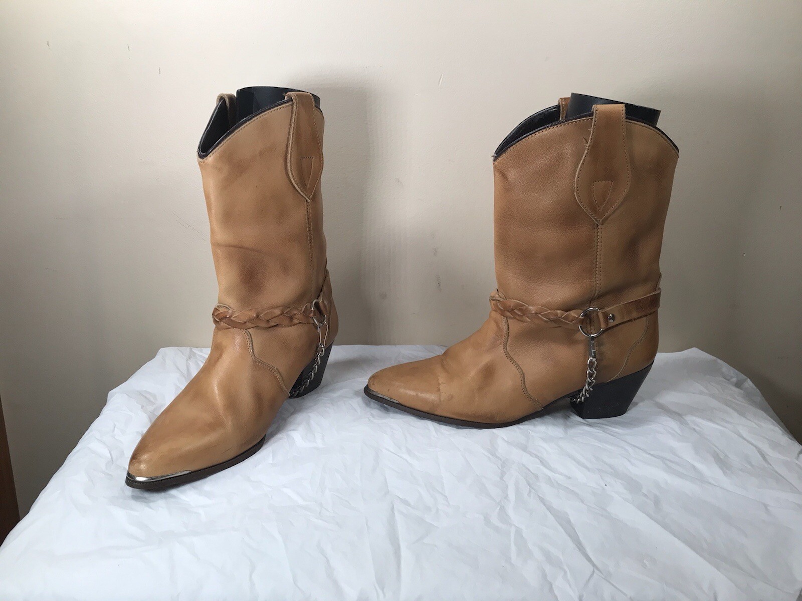 Vintage Oak Tree Farms Women's Tan 
