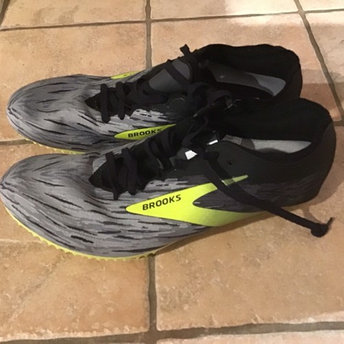 Brooks QW-K V4 - Men's 10.5 Track & Field Shoes 1000331D081 NWOB Black &Silver