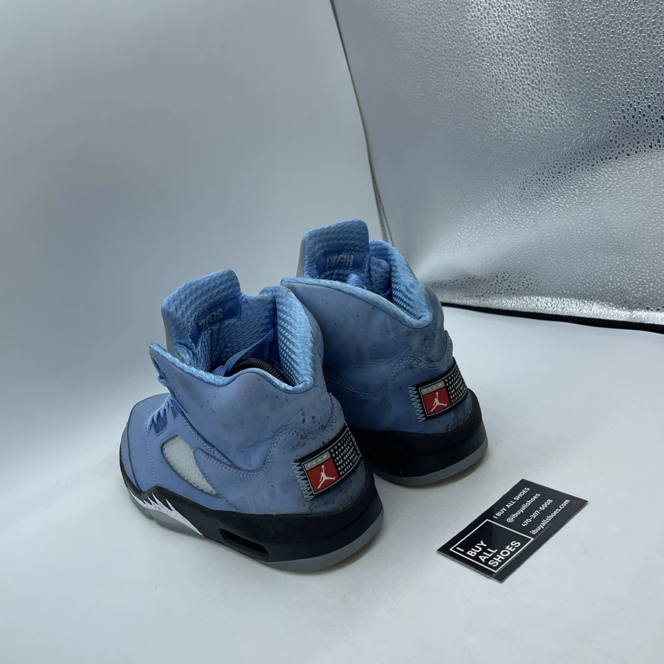 Size 11 - Air Jordan 5 Retro SE Mid UNC (DV1310-401) - Image 4 of 4