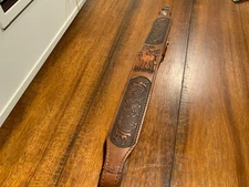 AA&E TOOLED WHITETAIL STITCHED SUEDE BACK LEATHER RIFLE SLING WITH SWIVELS