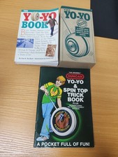 2 Yo-yo Book And Wooden yoyo And Trick Book