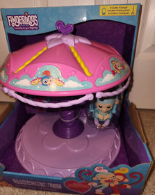 Fingerlings CAROUSEL TWIRL-A-WHIRL WOWWEE Playset 1 MONKEY 4 Swings Abigail NEW