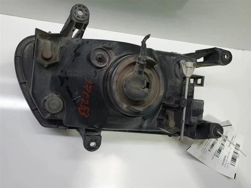 2000-2002, Isuzu Rodeo, Driver Left Headlight, LH, 3.2L, Part Number:IZ2502105  - Image 4 of 4