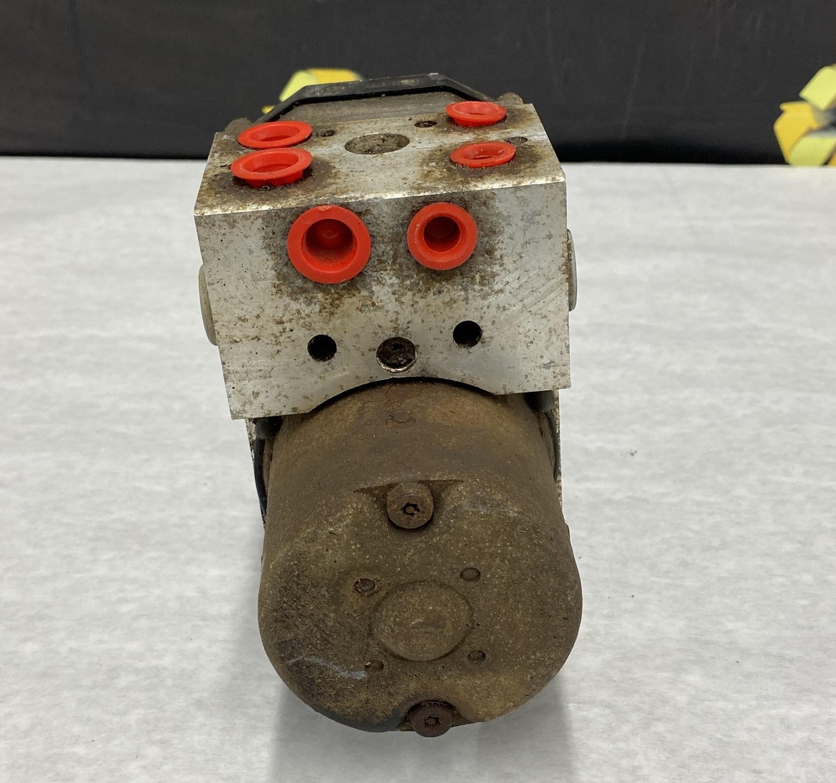 2003-2007 Hummer H2 ABS Anti-lock Brake Pump Assembly HUMMER H2 03