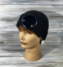C. P.  COMPANY Goggle Lens Wool Knitted BEANIE Hat Black Made in Italy