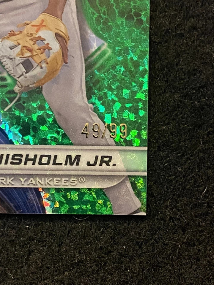 Jazz Chisholm Jr. 2024 Bowmans Best Green Mini Diamond Refractor /99 #36 Yankees - Image 2 of 3
