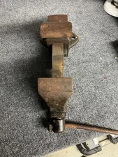 Vintage Chas. Parker No. 953 Bench Vise used Condition