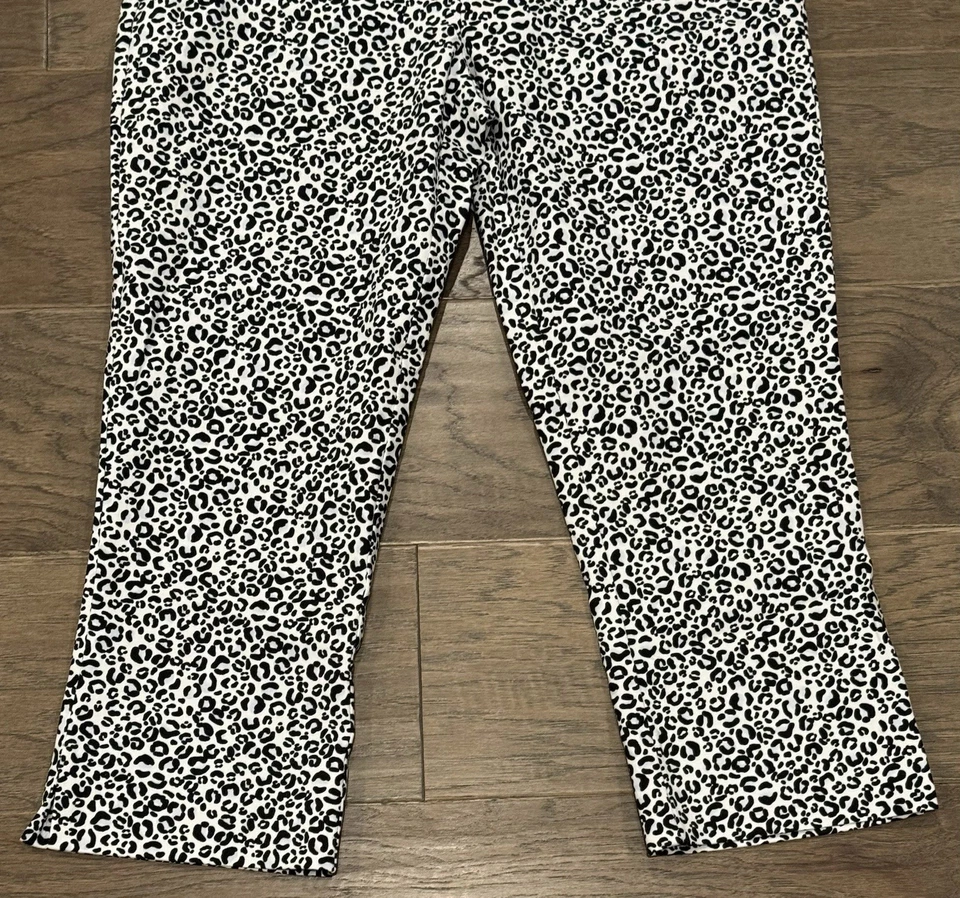Capris elásticos Pull-on blancos y negros Renuar para mujer talla 4 Foto 2 de 4