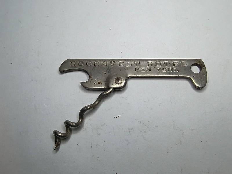 VINTAGE BOTTLE CORK OPENER BEVERAGE Roosevelt Hotel New York Vaughn Chicago USA