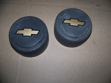 00-04 Chevy Chevrolet Tracker Center Cap Hub Mount W Logo Bow Tie Ribbon Qty 2 00-04 Chevy Chevrolet Tracker Center Cap Hub Mount W Logo Bow Tie Ribbon Qty 2