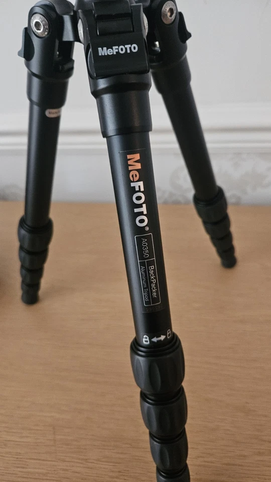 MeFOTO Aluminum Backpacker Travel Tripod - Image 2 of 3