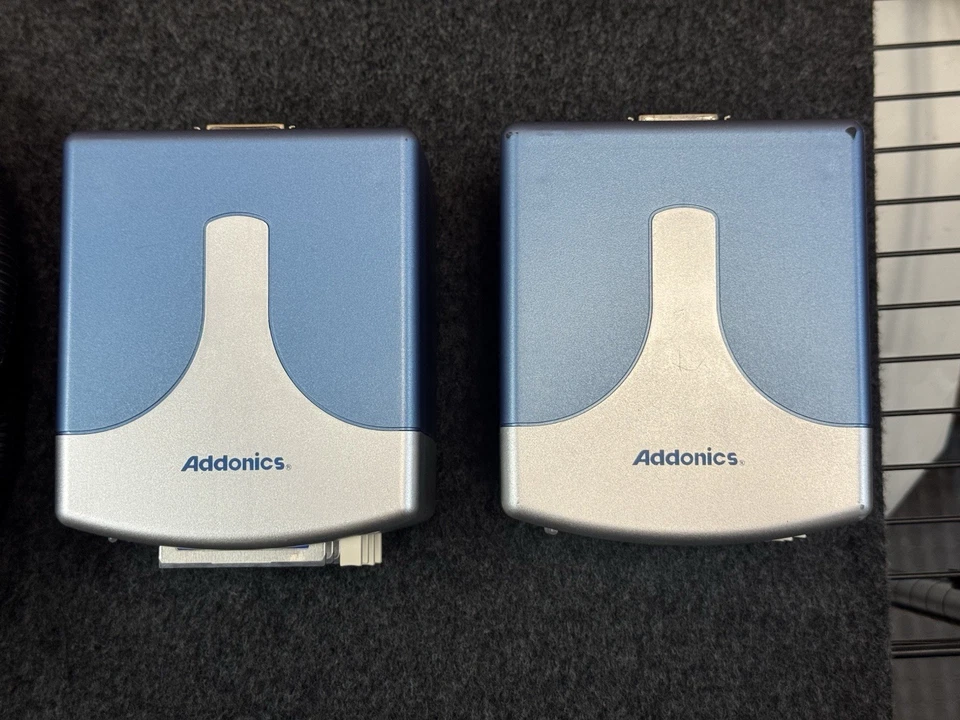 Lot: Addonics AE4UDDU 4-Slot Pocket UDD (Ultra DigiDrive) W/ QTS USB Adapters - Image 2 of 4