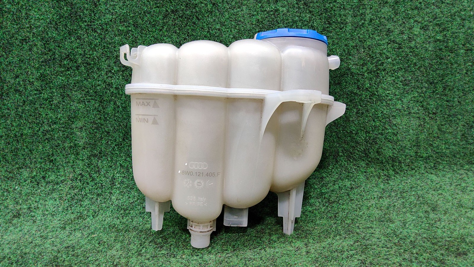 2018-2020 Audi A5 Engine Coolant Reservoir 2.0l oem 8w0121405l 8w0121405e