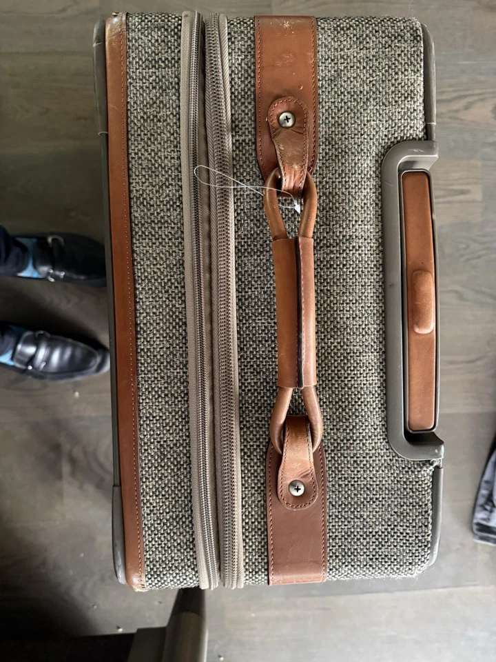 Hartman Check In Medium - Image 2 of 4