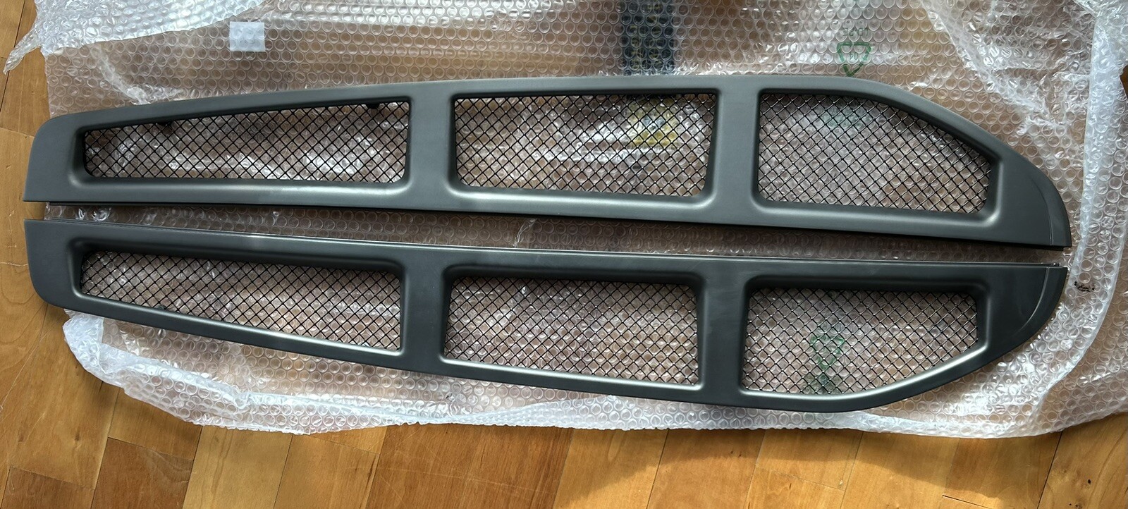 Set of Ferrari F430 Spider Engine Grill Hood Vents 68581400 68581500 Grilles