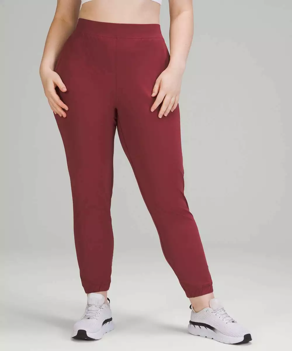 NWT Women Lululemon Adapted State Jogger Size 6 Mulled Wine Red