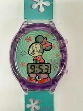 Vintage Disney Digital Watch ~ SII Quartz: Minnie Mouse - Light Show - WORKS  L6