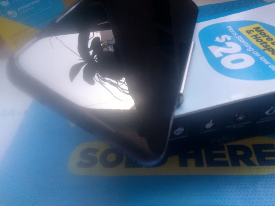 PRIVACY! EXC MOTOROLA ONE 5G ANKER MINIPBANK H2O 5G-PLAN SHAPDRAG765 48MP SPECS - Image 3 of 4