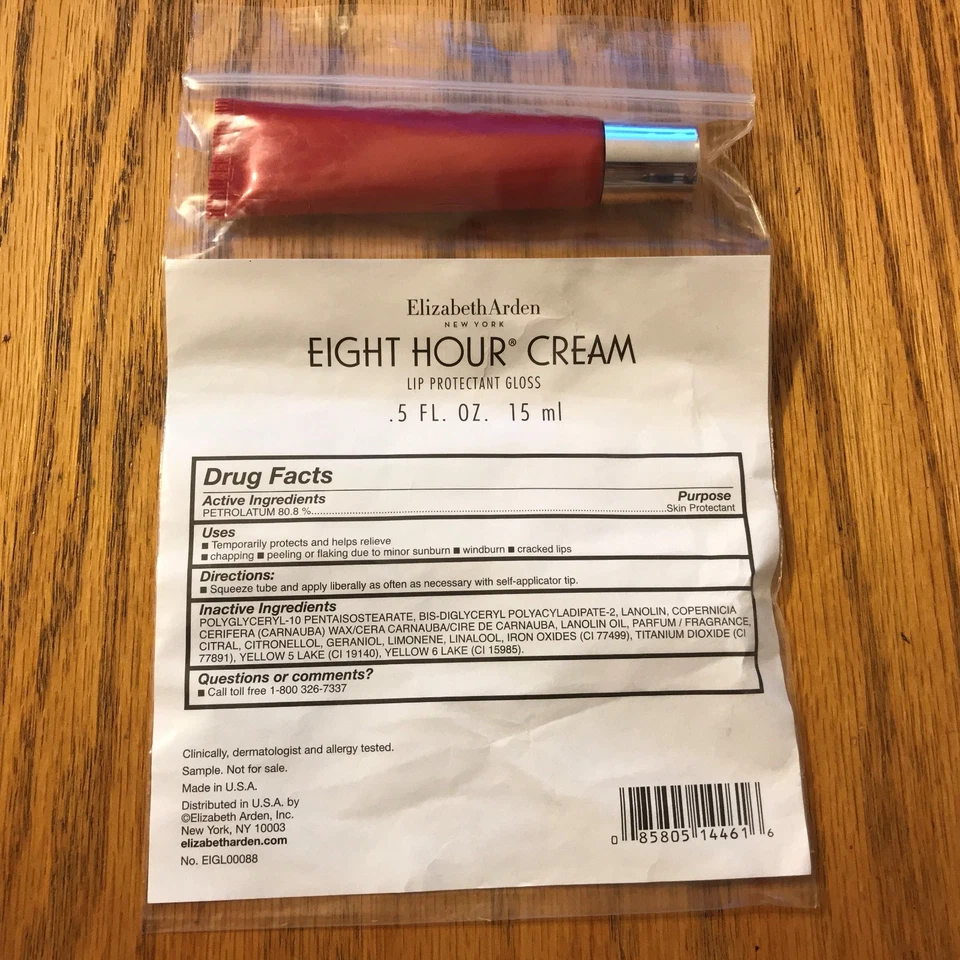 3 X Elizabeth Arden Crema Ocho Horas Brillo Labial 15 ml Totalmente Nuevo J17 Foto 2 de 4