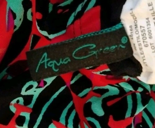 AQUA GREEN WOMEN'S MULTI COLOR HALTER TANKINI TOP SIZE S NWOT - Picture 6 of 7