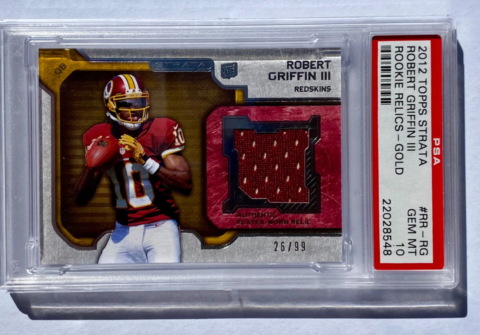 Robert Griffin III Topps Strata Rookie Relics #RRRG Gold