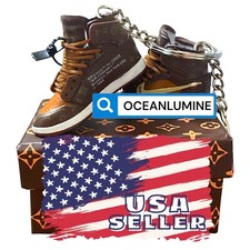 Mini Sneaker Keychain with Shoe Box 3D Gift/Charm High Quality Collectibles