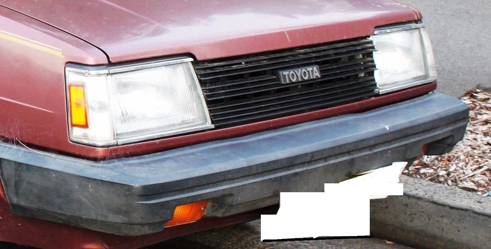 Toyota Corolla KE70 KE73 SW Van Wagon Modelo 1982 84 Máscara Rejilla Radiador Delantero  Foto 3 de 4