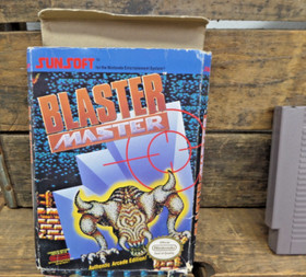 Blaster Master Nintendo NES Game 1988 w/Damaged Box by Sunsoft - TESTED & WORKS