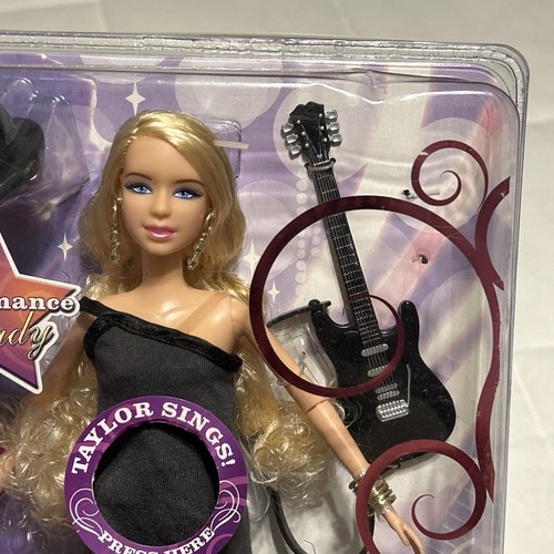 Taylor Swift Jakks Pacific Picture to Burn Performance Ready Doll Loose Comb - Picture 3 of 12