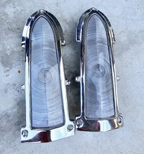 1952 Chevrolet Chevy Parking Lights Lamp Housing Genuine Used 29 P Lh-rh 1952 Chevrolet Chevy Parking Lights Lamp Housing Genuine Used 29 P Lh-rh