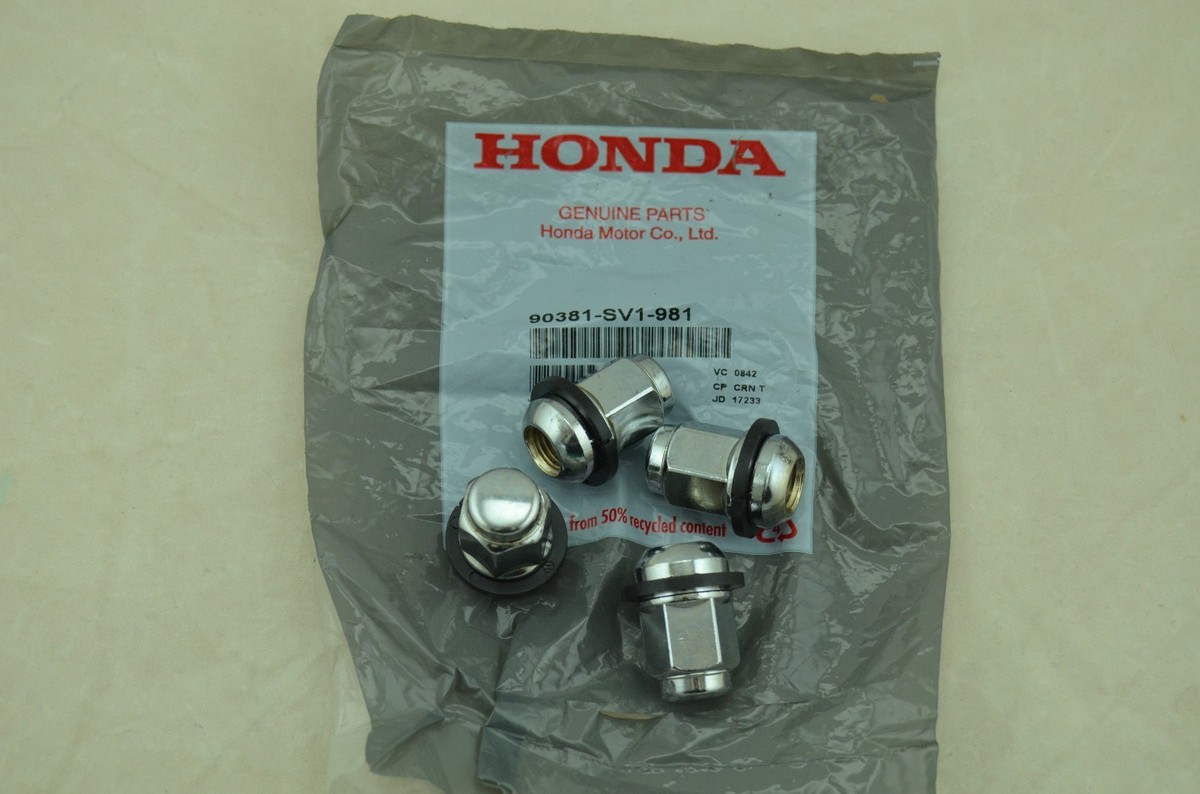 12mm x 1.5 Honda Wheel Lug Nuts with Retainer | 90381-SV1-981